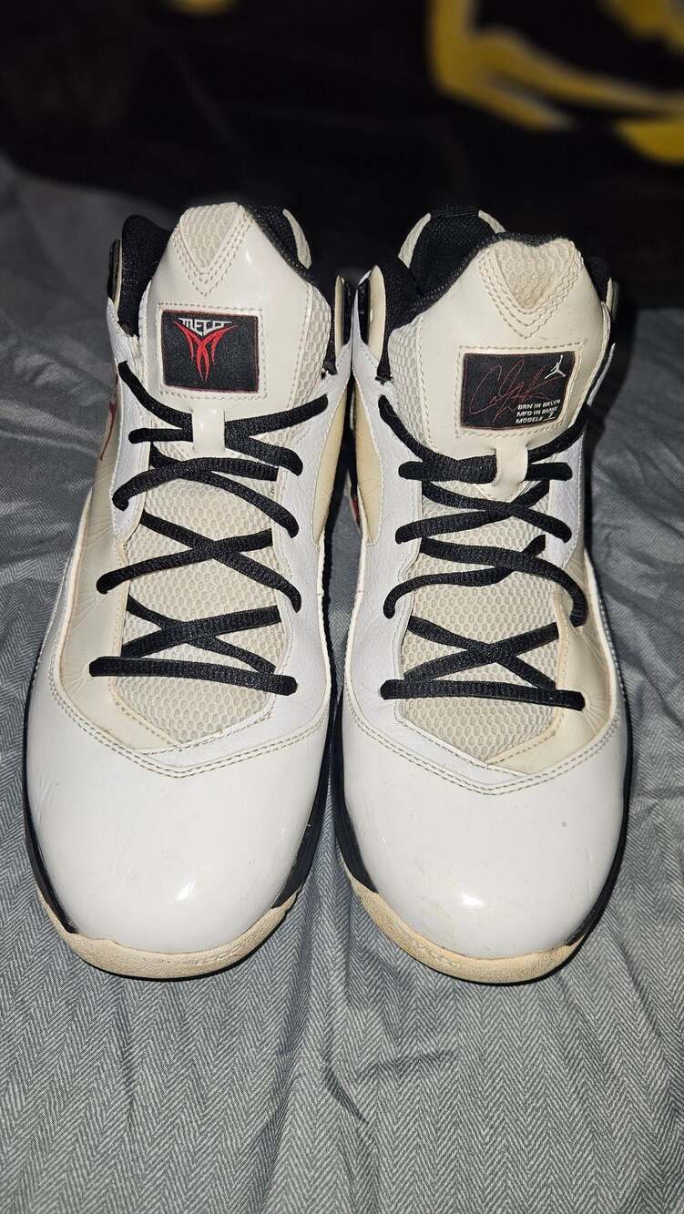 Jordan Melo M8 White/Varsity Red-Black Basketball Shoes